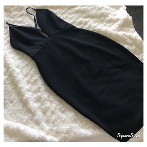 BooHoo Plunge Bodycon Dress Size 6 🖤